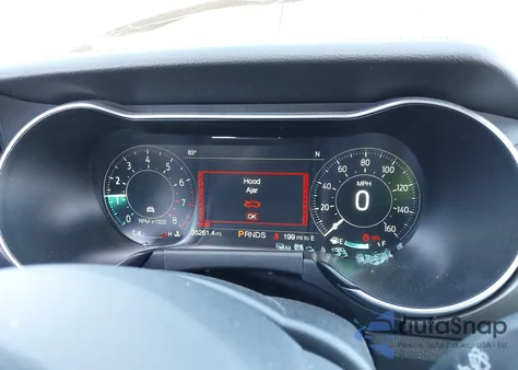 2018 Ford Mustang Ecoboost Premium z USA, uszkodzony, nr VIN 1FATP8UH6J5111444